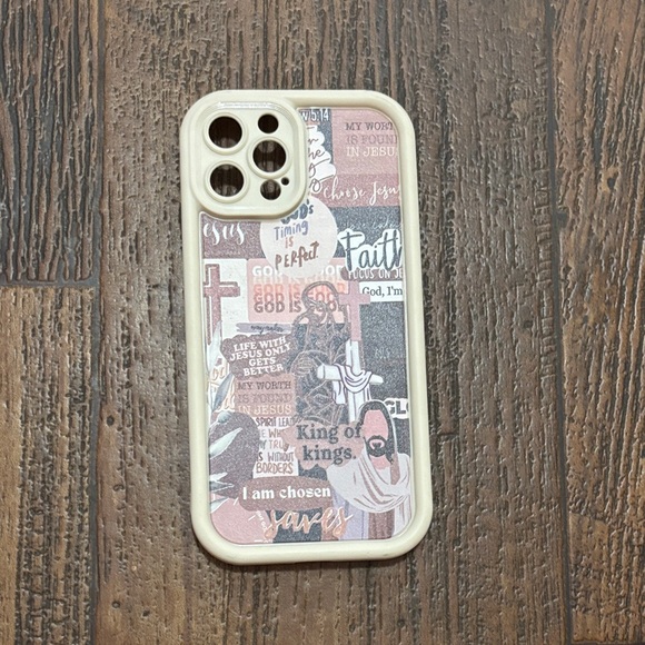 Colorful Phone Case Set - Picture 9 of 9